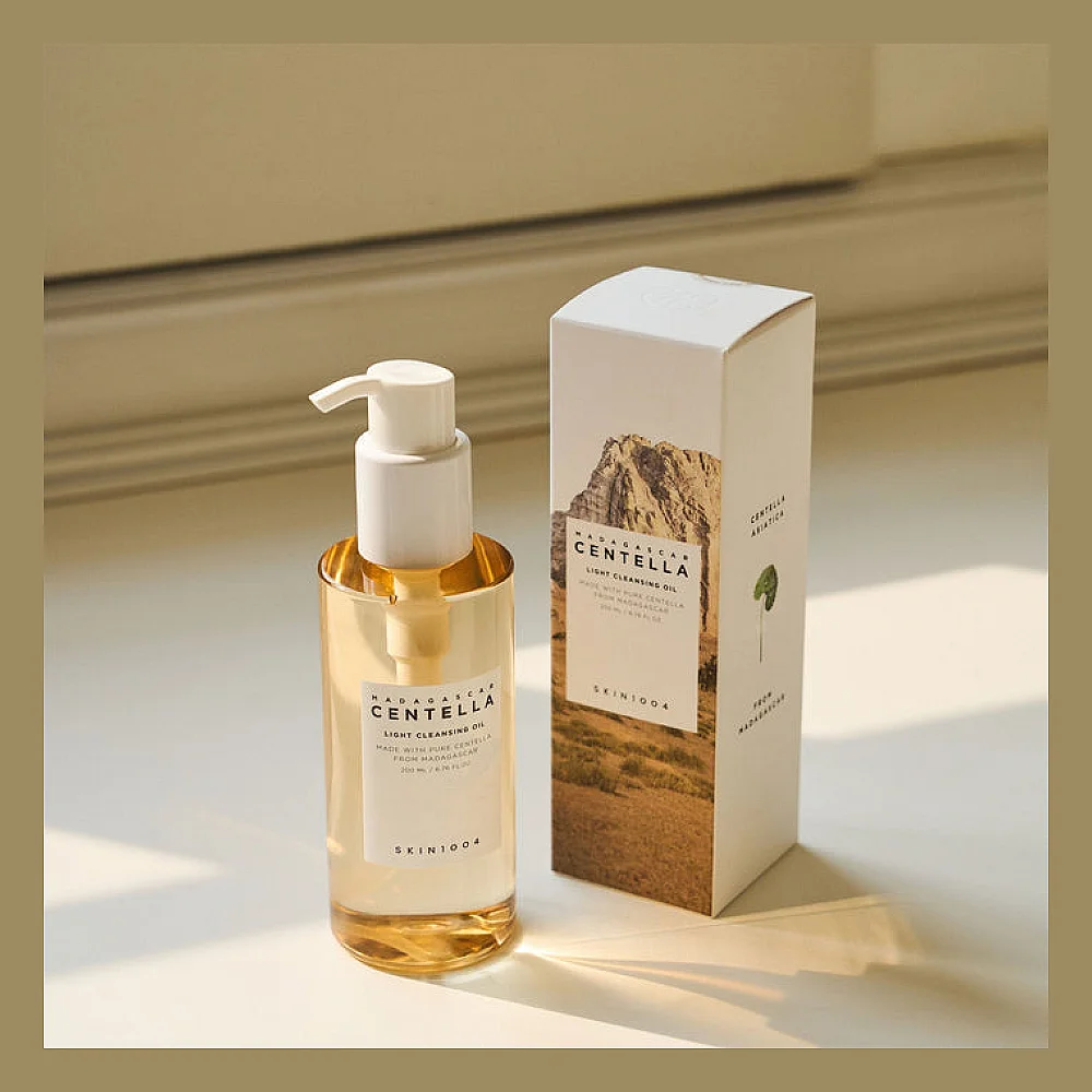 Buy Centella Light Cleansing Oil - Gentle Makeup Remover online with delivery in Erbil, Sulaymaniyah, Duhok, Baghdad, Basra, Najaf, Karbala, Babil, and all over Iraq - Details 3